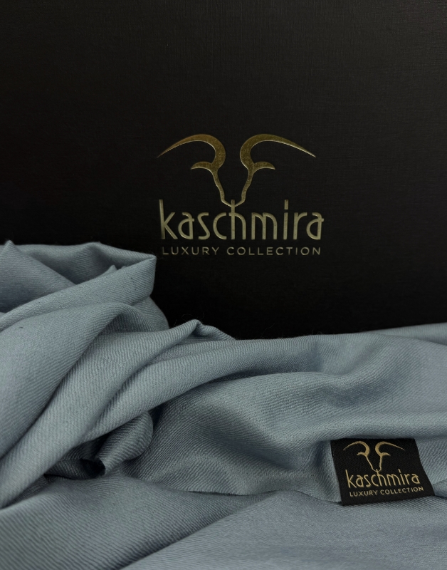 Toller Kaschmirschal in mint-grau 3